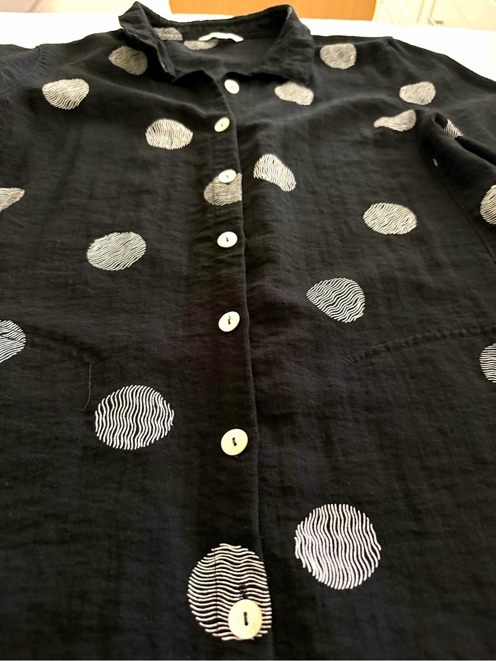 John Mark Black Button Front Roll-up Sleeve Shirt Tunic Size Large Polka Dot - Picture 5 of 15